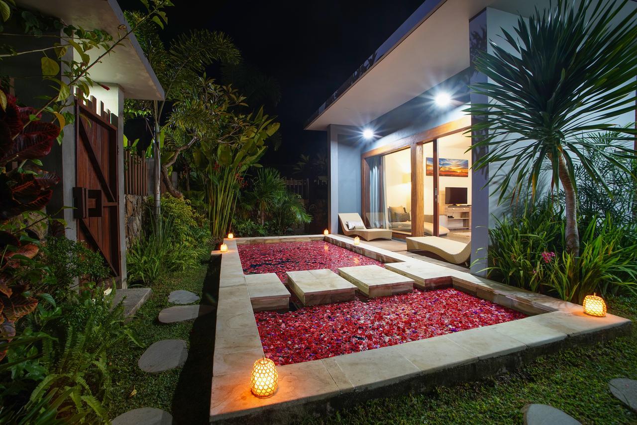 Pipe Dream Villas Resort Kuta  Buitenkant foto