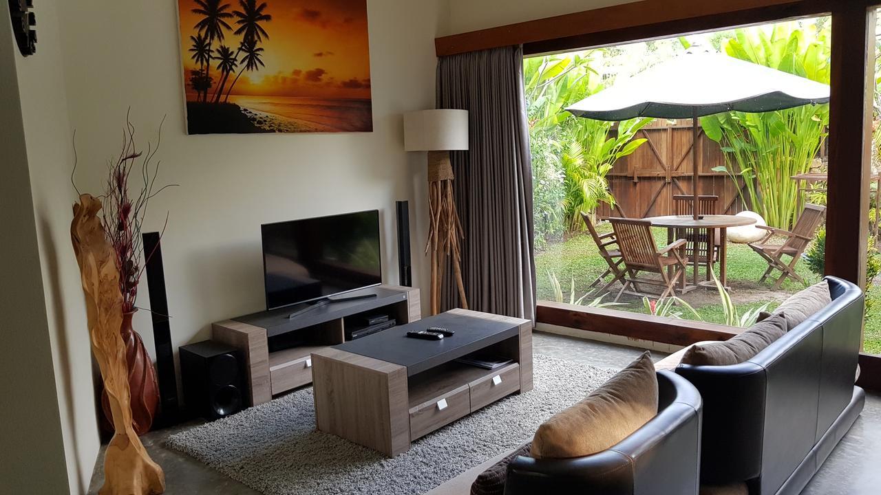 Pipe Dream Villas Resort Kuta  Buitenkant foto