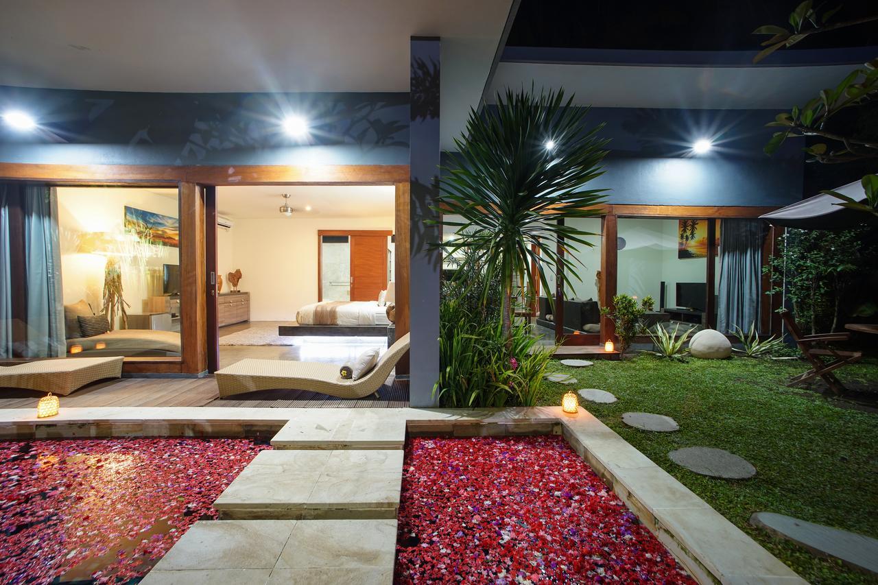 Pipe Dream Villas Resort Kuta  Buitenkant foto