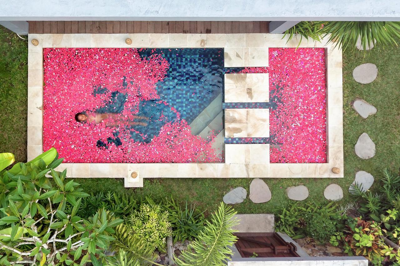 Pipe Dream Villas Resort Kuta  Buitenkant foto