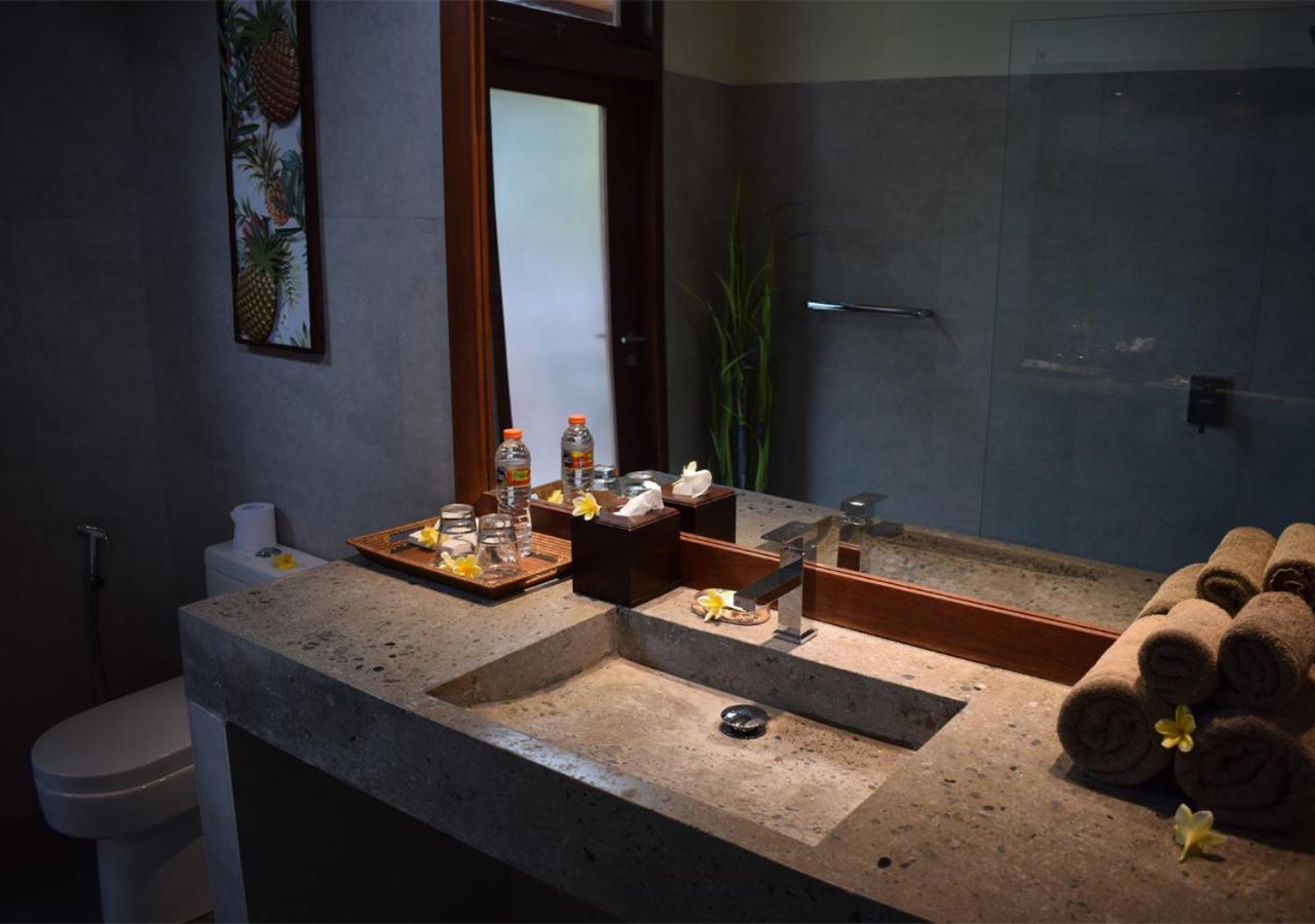 Pipe Dream Villas Resort Kuta  Buitenkant foto