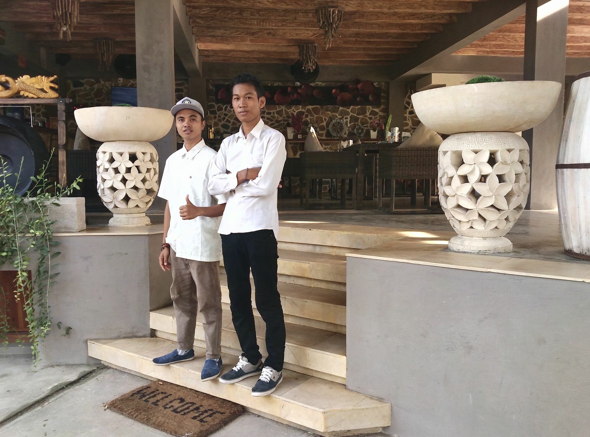 Pipe Dream Villas Resort Kuta  Buitenkant foto